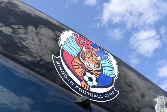第45分钟，胡梅尔斯头球攻门顶偏。
